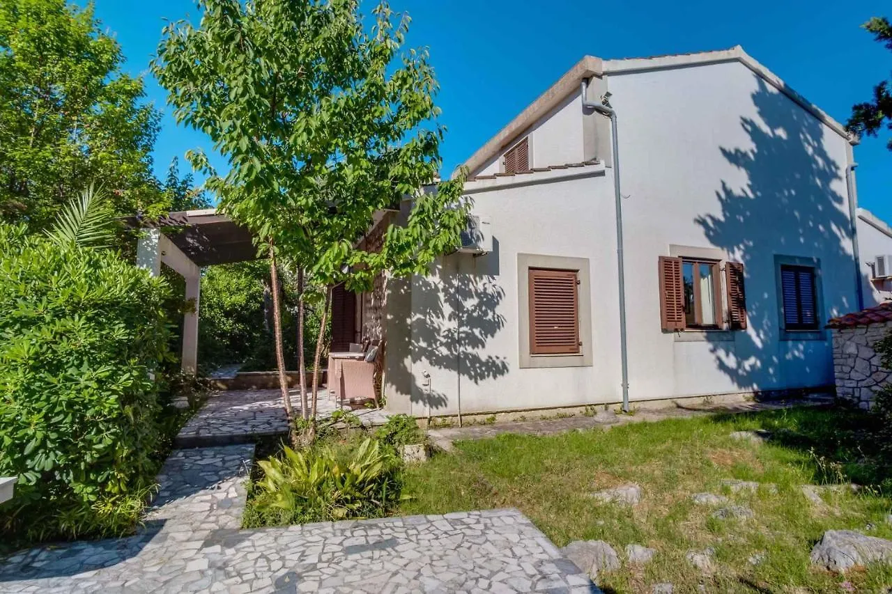 Apartment In Mali Losinj 38399 location